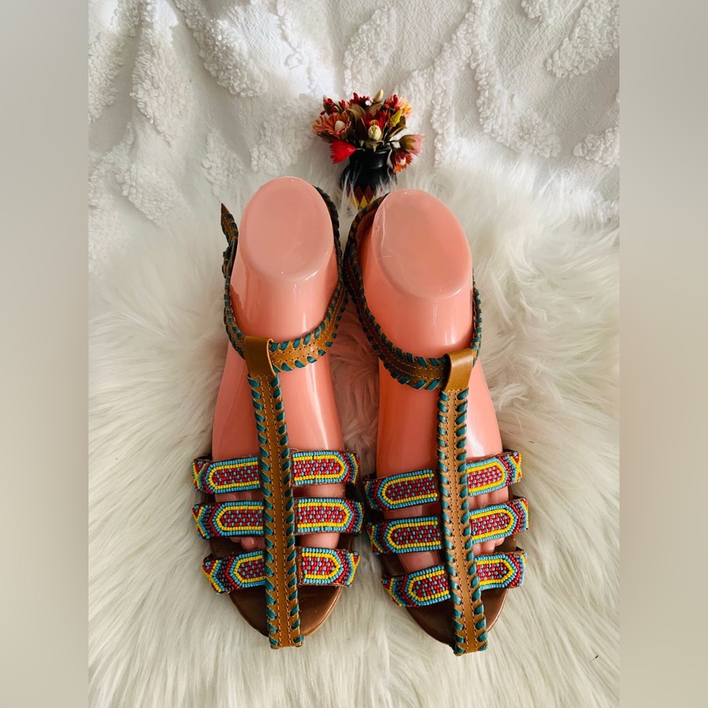 Coconuts sandals